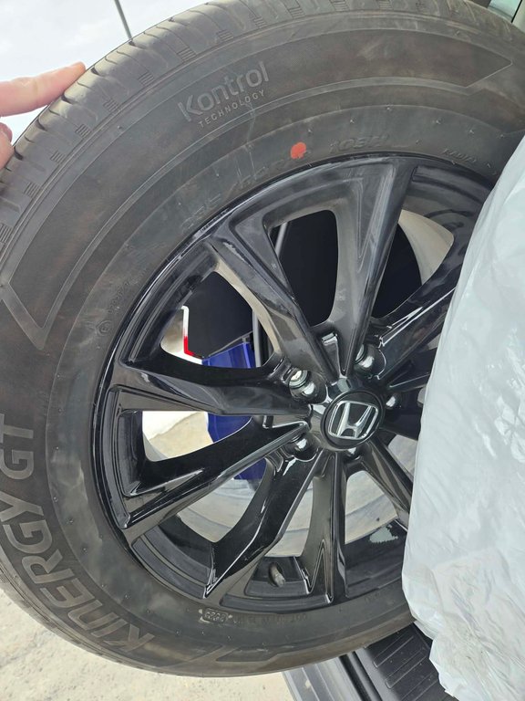 Honda CR-V Sport, JAMAIS ACCIDENTÉ, 8 PNEUS, TOIT, AWD 2025 à Mirabel, Québec - 4 - w1024h768px