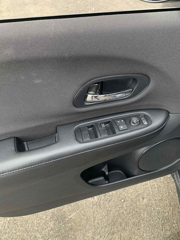 Honda HR-V LX, JAMAIS ACCIDENTÉ, 8 PNEUS, MAGS 2020 à Mirabel, Québec - 6 - w1024h768px