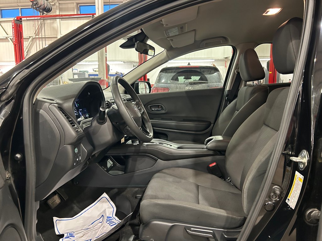 Honda HR-V LX, JAMAIS ACCIDENTÉ, 8 PNEUS, MAGS 2020 à Mirabel, Québec - 9 - w1024h768px