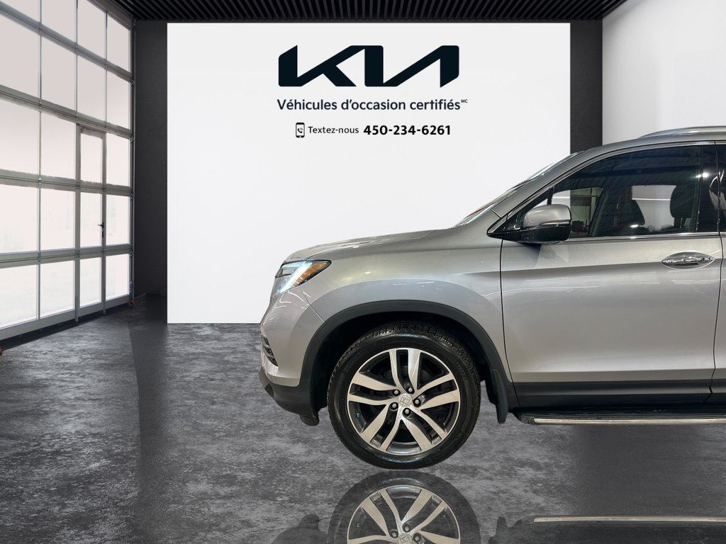 2017 Honda Pilot Touring, 8 PNEUS, 7 PLACES, CUIR, TOIT, GPS, DVD in Mirabel, Quebec - 6 - w1024h768px