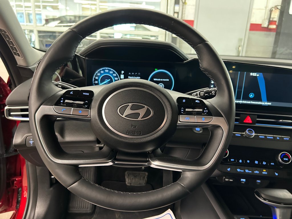 2024 Hyundai Elantra Hybrid Luxury, CUIR, TOIT, JAMAIS ACCIDENTÉ, GPS in Mirabel, Quebec - 11 - w1024h768px