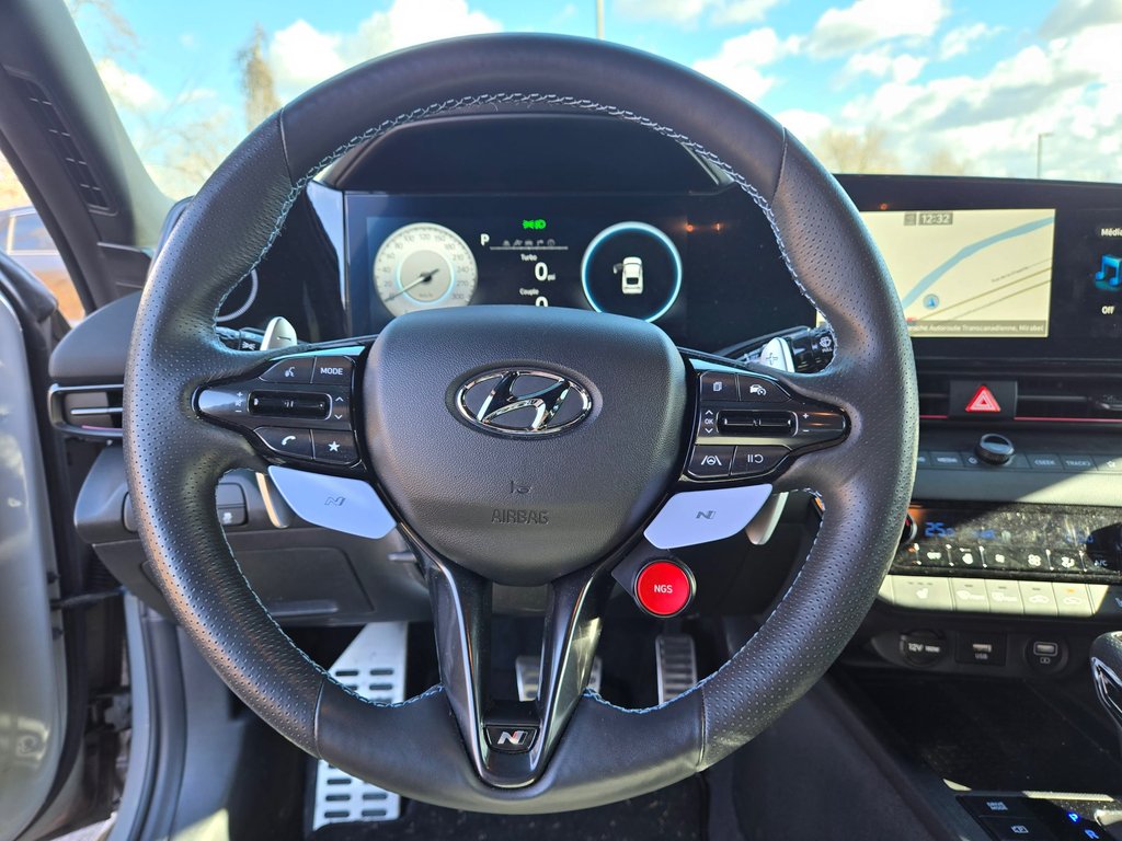 Hyundai Elantra N DCT, JAMAIS ACCIDENTÉ, GPS, CUIR/SUEDE, TOIT, BOSE 2023 à Mirabel, Québec - 10 - w1024h768px