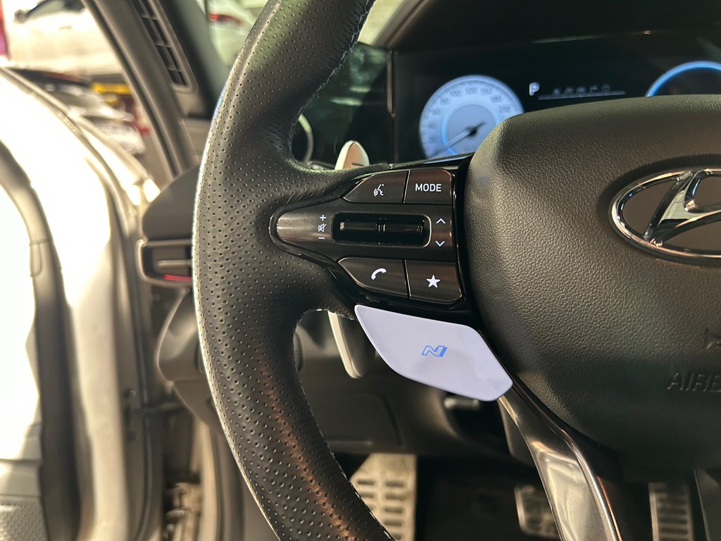 Hyundai Elantra N DCT, JAMAIS ACCIDENTÉ, GPS, CUIR/SUEDE, TOIT, BOSE 2023 à Mirabel, Québec - 17 - w1024h768px