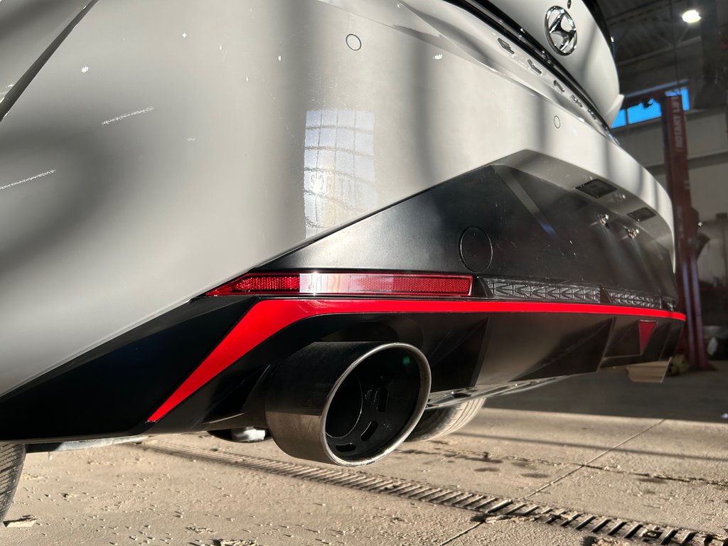 Hyundai Elantra N DCT, JAMAIS ACCIDENTÉ, GPS, CUIR/SUEDE, TOIT, BOSE 2023 à Mirabel, Québec - 31 - w1024h768px