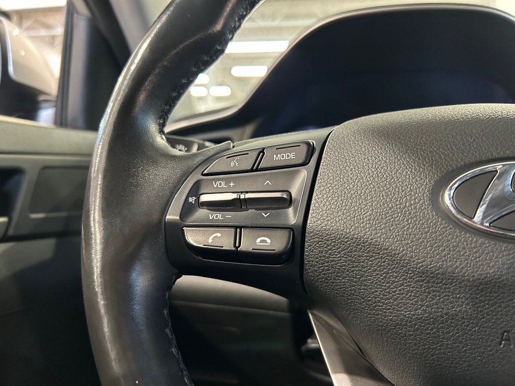 2019 Hyundai Elantra Preferred, JAMAIS ACCIDENTÉ, SIÈGES CHAUFFANTS in Mirabel, Quebec - 15 - w1024h768px