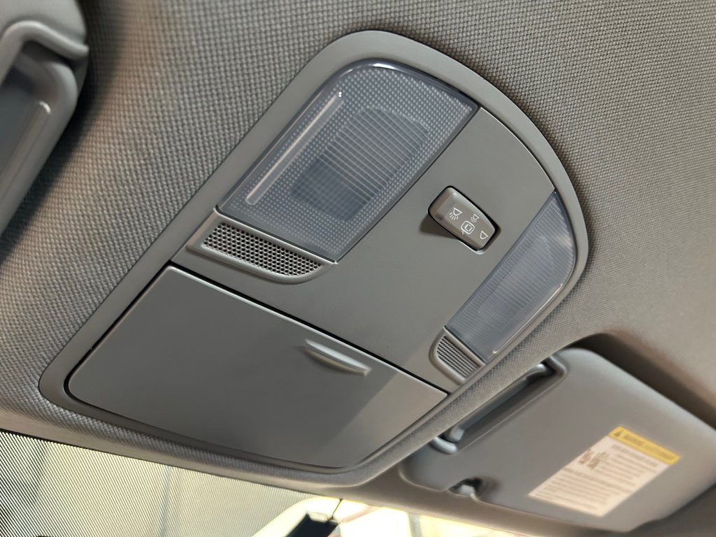 2019 Hyundai Elantra Preferred, JAMAIS ACCIDENTÉ, SIÈGES CHAUFFANTS in Mirabel, Quebec - 24 - w1024h768px
