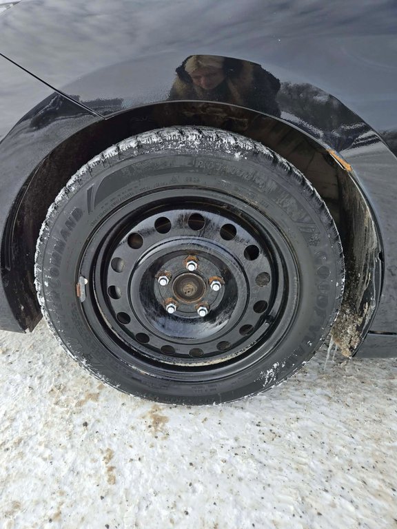 2020 Hyundai Elantra Preferred w/Sun & Safety Package, JAMAIS ACCIDENTÉ in Mirabel, Quebec - 7 - w1024h768px