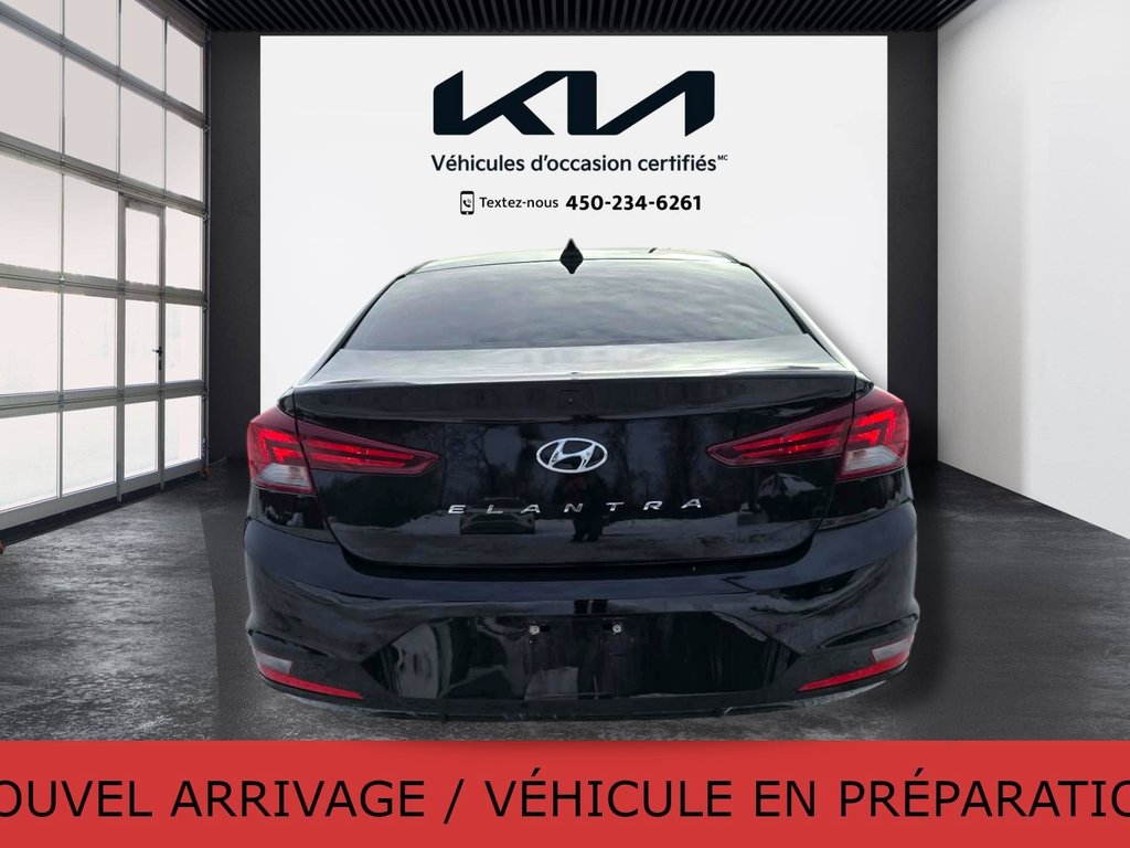 2020 Hyundai Elantra Preferred w/Sun & Safety Package, JAMAIS ACCIDENTÉ in Mirabel, Quebec - 19 - w1024h768px