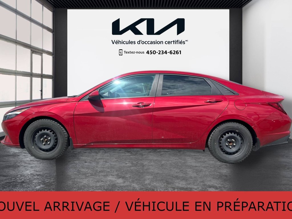 Hyundai Elantra Preferred, JAMAIS ACCIDENTÉ, 8 PNEUS, MAGS 2021 à Mirabel, Québec - 4 - w1024h768px