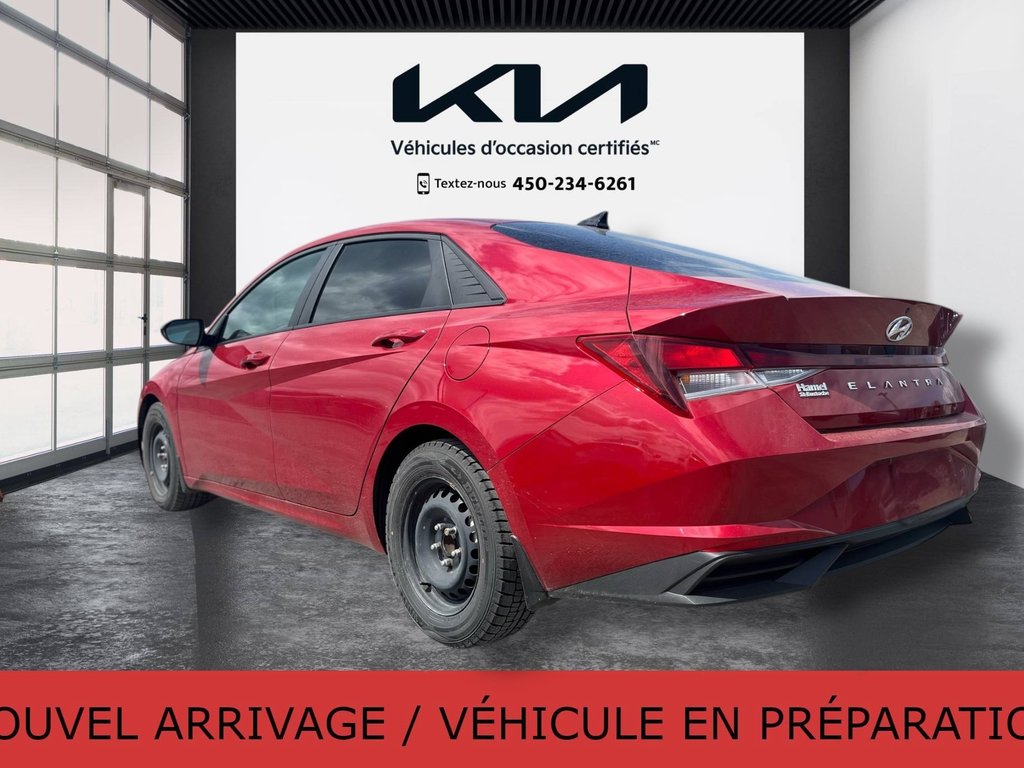 Hyundai Elantra Preferred, JAMAIS ACCIDENTÉ, 8 PNEUS, MAGS 2021 à Mirabel, Québec - 12 - w1024h768px
