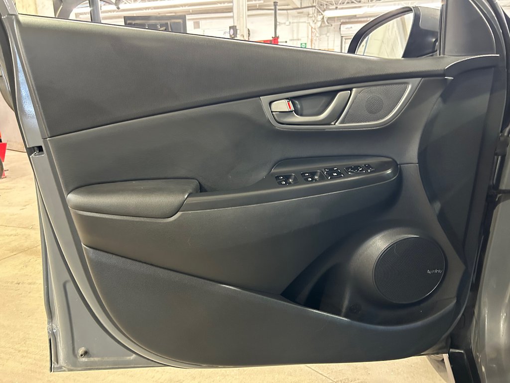 2021 Hyundai KONA ELECTRIC Ultimate, JAMAIS ACCIDENTÉ, 8 PNEUS, CUIR, TOIT in Mirabel, Quebec - 8 - w1024h768px