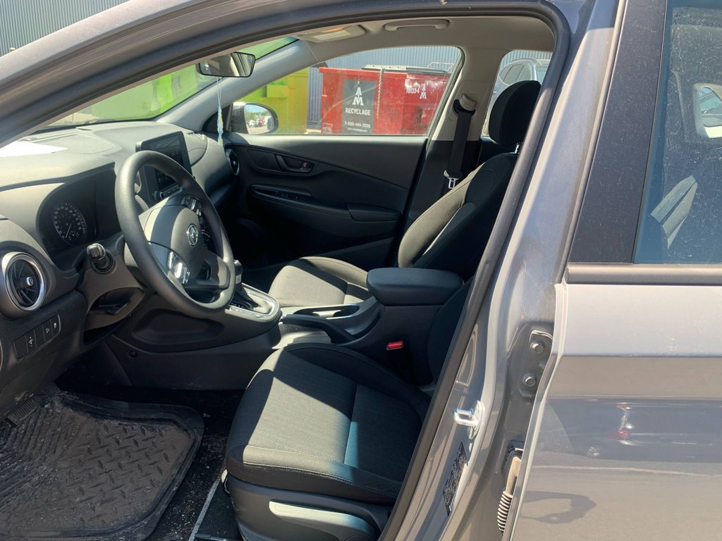 Hyundai Kona Essential, JAMAIS ACCIDENTÉ, AWD, MAGS 2022 à Mirabel, Québec - 7 - w1024h768px