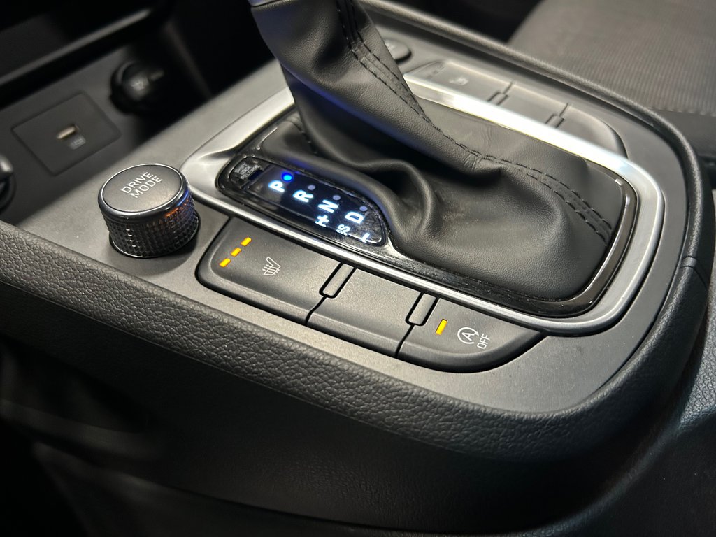 2023 Hyundai Kona Essential, JAMAIS ACCIDENTÉ, AWD, 2 SET DE PNEUS in Mirabel, Quebec - 20 - w1024h768px