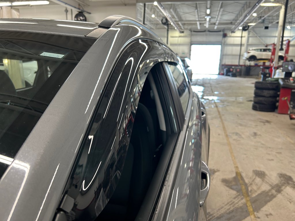 2023 Hyundai Kona Essential, JAMAIS ACCIDENTÉ, AWD, 2 SET DE PNEUS in Mirabel, Quebec - 15 - w1024h768px