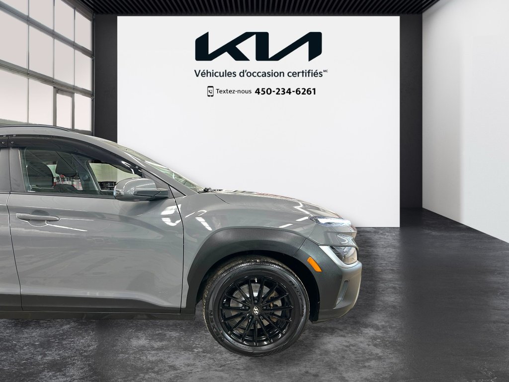 2023 Hyundai Kona Essential, JAMAIS ACCIDENTÉ, AWD, 2 SET DE PNEUS in Mirabel, Quebec - 35 - w1024h768px
