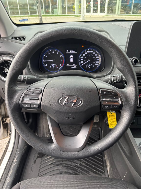 Hyundai Kona Essential, JAMAIS ACCIDENTÉ, SIÈGES CHAUFFANTS 2023 à Mirabel, Québec - 8 - w1024h768px