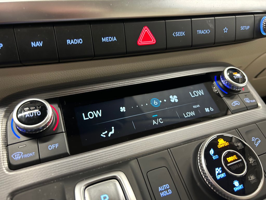 Hyundai Palisade Ultimate Calligraphy, JAMAIS ACCIDENTÉ, 6 PASSAGER 2023 à Mirabel, Québec - 27 - w1024h768px