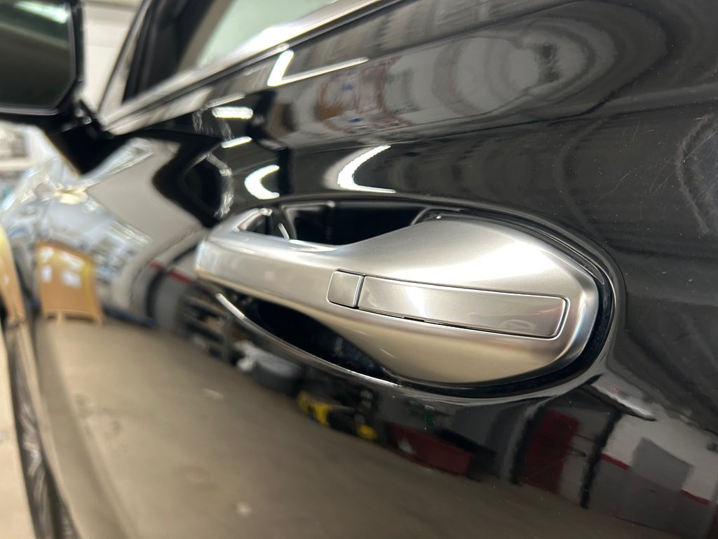 Hyundai Palisade Ultimate Calligraphy, JAMAIS ACCIDENTÉ, 6 PASSAGER 2023 à Mirabel, Québec - 16 - w1024h768px