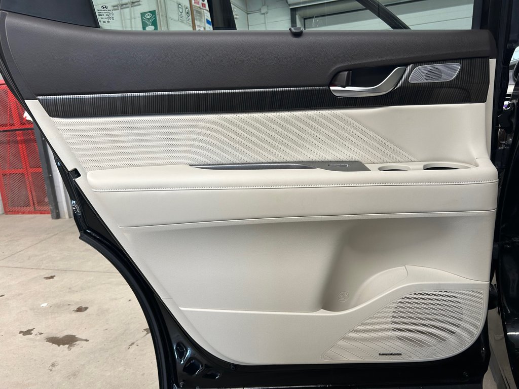 Hyundai Palisade Ultimate Calligraphy, JAMAIS ACCIDENTÉ, 6 PASSAGER 2023 à Mirabel, Québec - 34 - w1024h768px