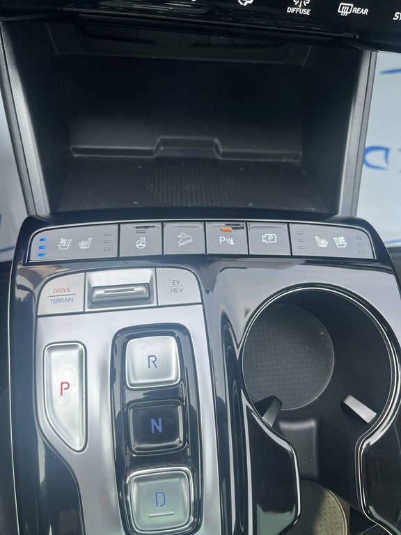 2024 Hyundai Tucson Plug-In Hybrid Ultimate, JAMAIS ACCIDENTÉ, CUIR, TOIT, GPS, AWD in Mirabel, Quebec - 18 - w1024h768px