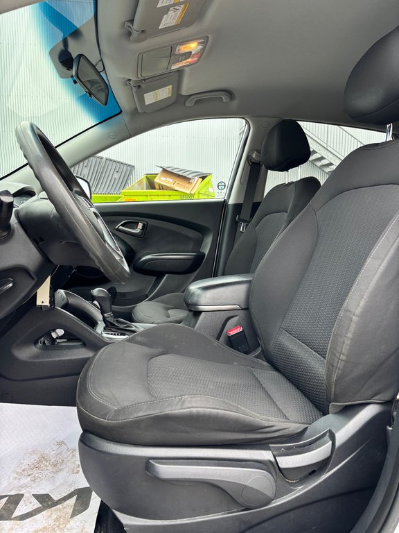 Hyundai Tucson GL, JAMAIS ACCIDENTÉ, SIÈGES CHAUFFANTS, MAGS 2014 à Mirabel, Québec - 7 - w1024h768px