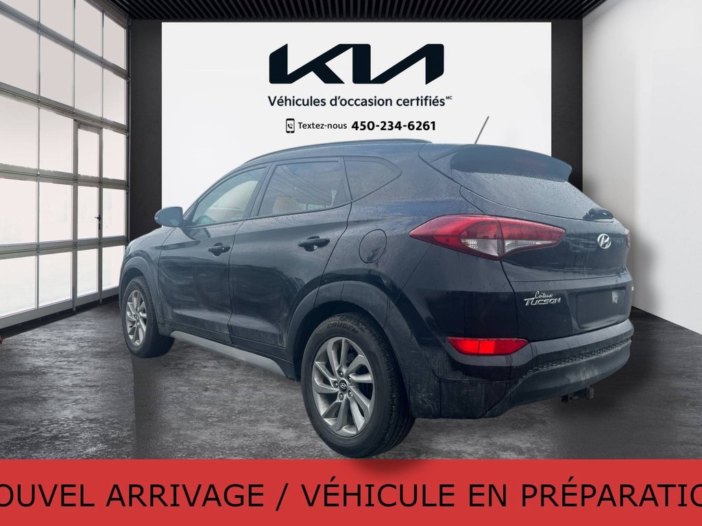 2017 Hyundai Tucson SE, CUIR, TOIT, AWD, HITCH, MAGS in Mirabel, Quebec - 12 - w1024h768px