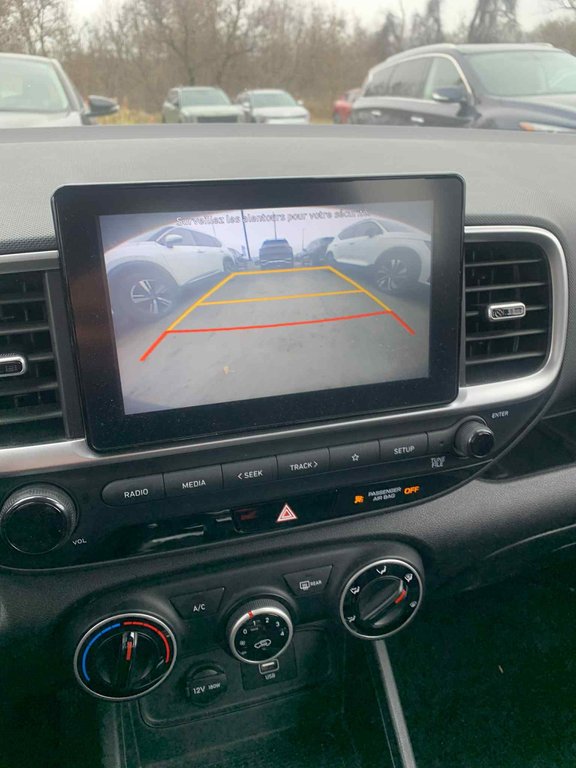 Hyundai Venue Preferred, JAMAIS ACCIDENTÉ, VOLANT CHAUFFANT, MAG 2020 à Mirabel, Québec - 13 - w1024h768px