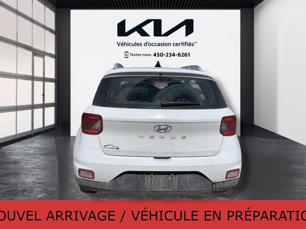 Hyundai Venue Trend, JAMAIS ACCIDENTÉ, 8 PNEUS, TOIT OUVRANT 2022 à Mirabel, Québec - 17 - w1024h768px