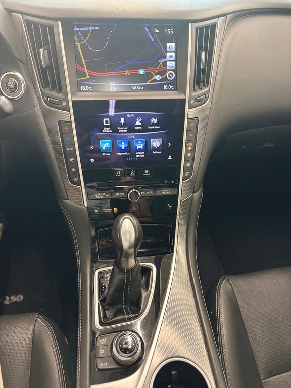 2017 Infiniti Q50 PREMIUM, 3.0T, AWD, 8 ROUES, TOIT, AUCUN ACCIDENT in Mirabel, Quebec - 20 - w1024h768px