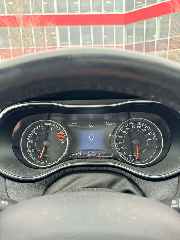 2019 Jeep Cherokee Trailhawk Elite, JAMAIS ACCIDENTÉ, V6, CUIR, TOIT in Mirabel, Quebec - 9 - w1024h768px