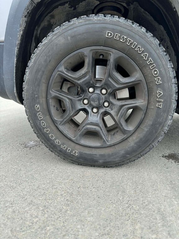 2019 Jeep Cherokee Trailhawk Elite, JAMAIS ACCIDENTÉ, V6, CUIR, TOIT in Mirabel, Quebec - 5 - w1024h768px