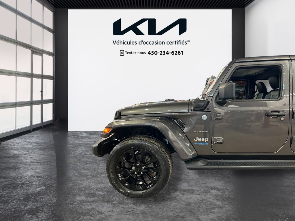 Jeep Wrangler 4xe Unlimited Sahara, 2 TOIS, 8 PNEUS, AUCUN ACCIDENT 2021 à Mirabel, Québec - 7 - w1024h768px