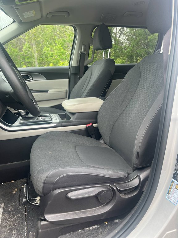 2022 Kia Carnival LX, JAMAIS ACCIDENTÉ, 8 PASSAGERS, V6 in Mirabel, Quebec - 6 - w1024h768px