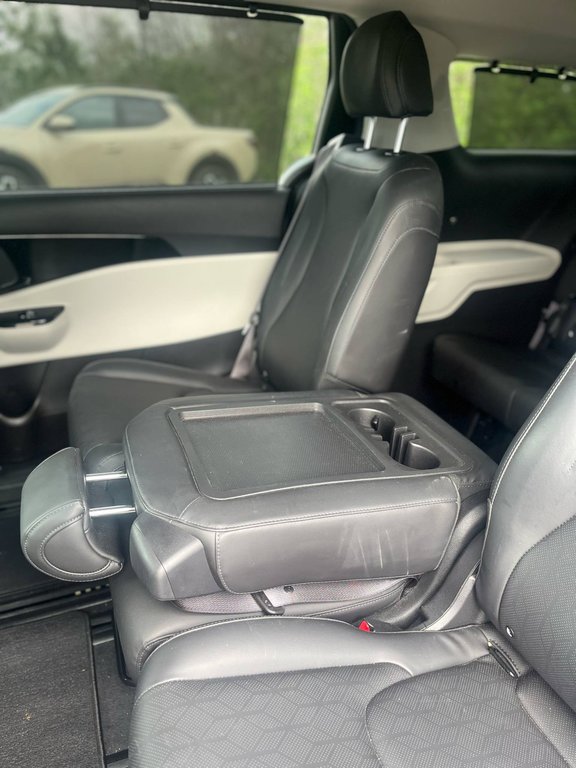 2022 Kia Carnival EX+, JAMAIS ACCIDENTÉ, 8 PASSAGERS, CUIR, HITCH in Mirabel, Quebec - 20 - w1024h768px