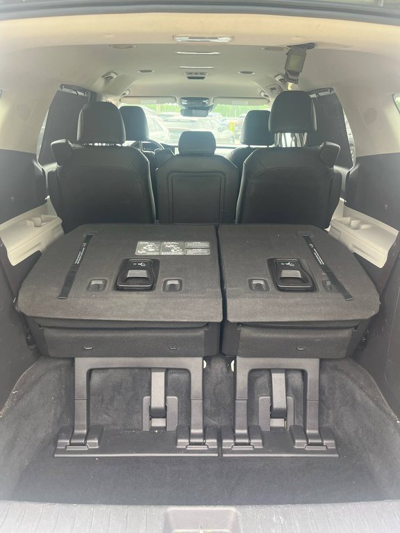 2022 Kia Carnival EX+, JAMAIS ACCIDENTÉ, 8 PASSAGERS, CUIR, HITCH in Mirabel, Quebec - 24 - w1024h768px