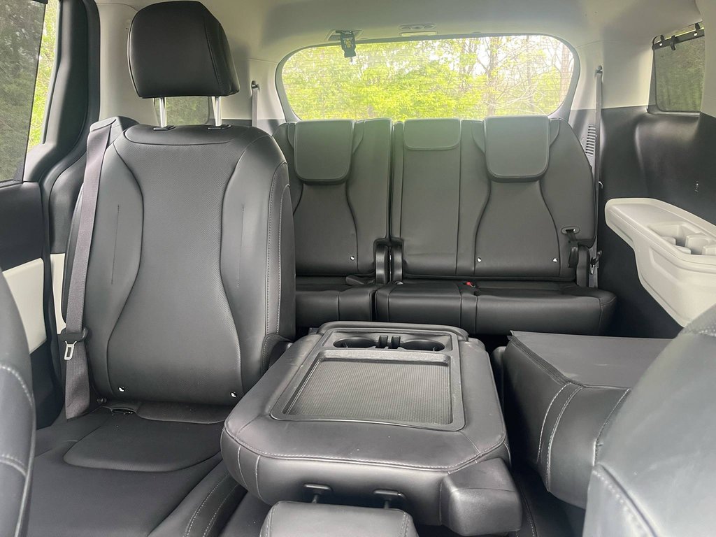 2022 Kia Carnival EX+, JAMAIS ACCIDENTÉ, 8 PASSAGERS, CUIR, HITCH in Mirabel, Quebec - 19 - w1024h768px