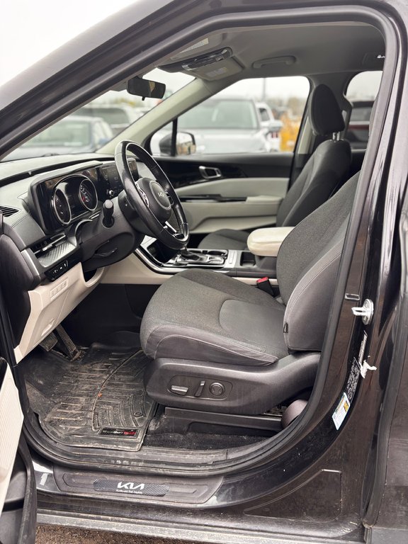 Kia Carnival LX+, JAMAIS ACCIDENTÉ, 8 PASSAGERS, PORTES AUTO 2022 à Mirabel, Québec - 7 - w1024h768px