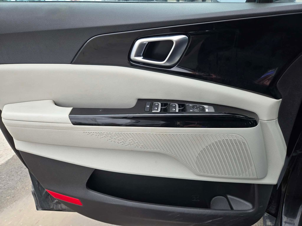 2023 Kia Carnival LX+, JAMAIS ACCIDENTÉ, 8 PASSAGERS, MAGS in Mirabel, Quebec - 7 - w1024h768px