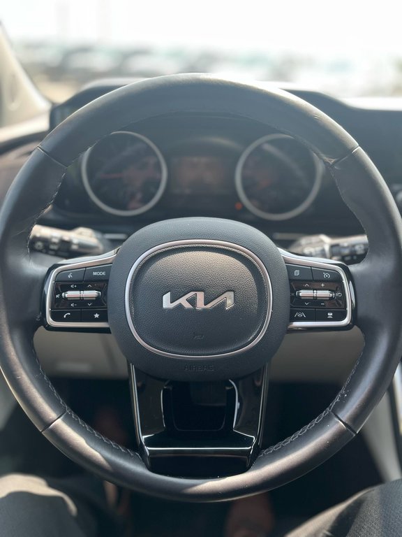 2024 Kia Carnival EX, JAMAIS ACCIDENTÉ, CUIR, 8 PASSAGERS, 8 PNEUS in Mirabel, Quebec - 10 - w1024h768px