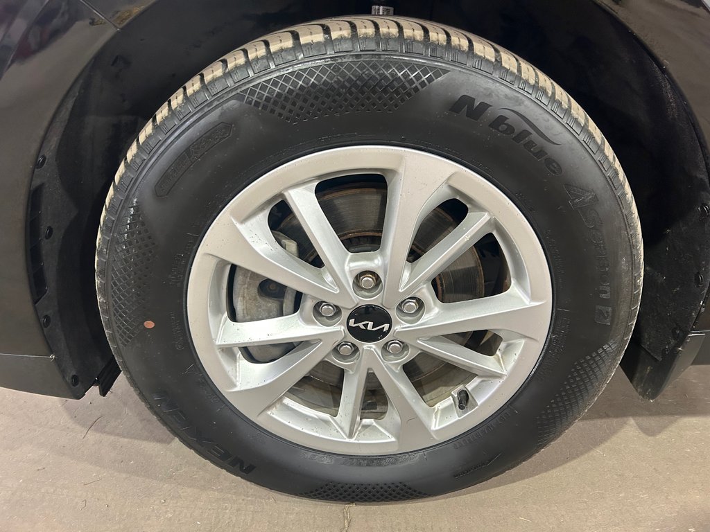 Kia Carnival LX+, JAMAIS ACCIDENTÉ, 8 PASSAGERS, V6 2024 à Mirabel, Québec - 7 - w1024h768px