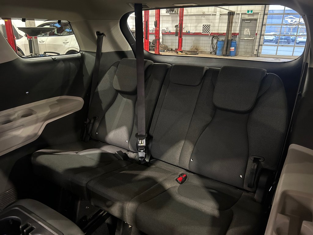 Kia Carnival LX+, JAMAIS ACCIDENTÉ, 8 PASSAGERS, V6 2024 à Mirabel, Québec - 29 - w1024h768px