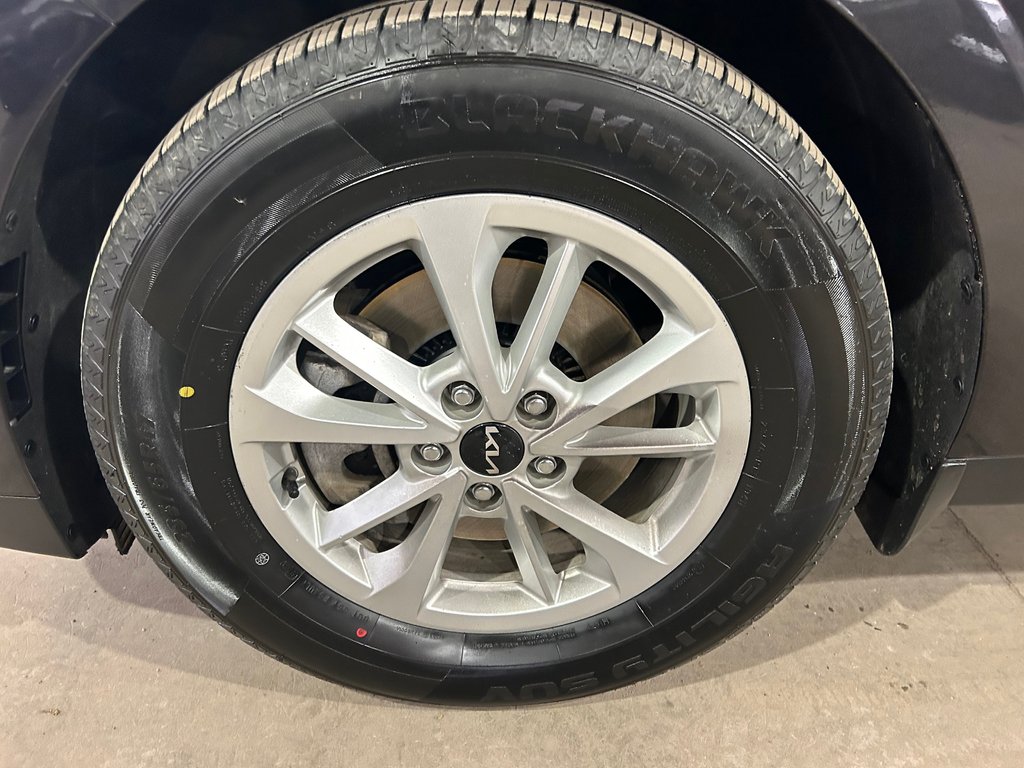 Kia Carnival LX+, JAMAIS ACCIDENTÉ, 8 PASSAGERS, V6 2024 à Mirabel, Québec - 7 - w1024h768px