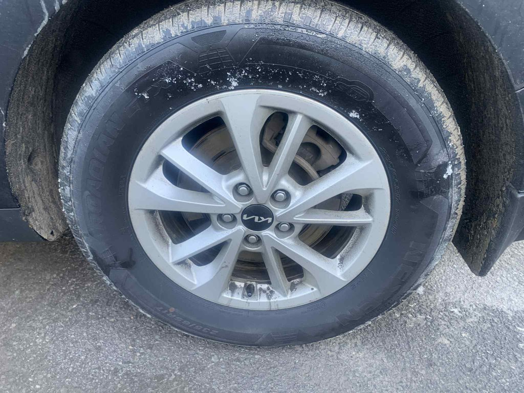 Kia Carnival LX, JAMAIS ACCIDENTÉ, 8 PASSAGERS, MAGS 2024 à Mirabel, Québec - 5 - w1024h768px