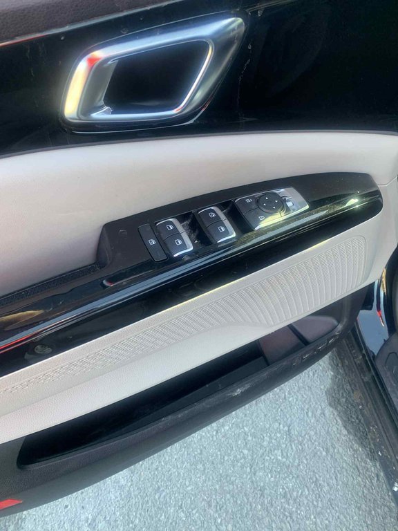 Kia Carnival LX, JAMAIS ACCIDENTÉ, 8 PASSAGERS, MAGS 2024 à Mirabel, Québec - 6 - w1024h768px