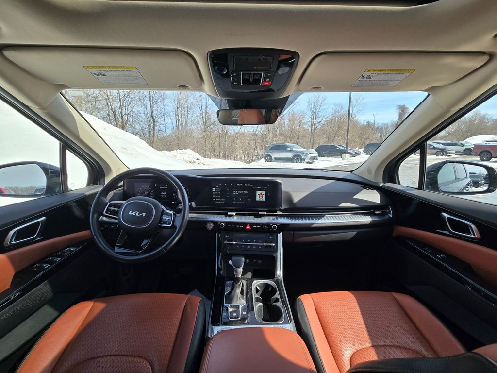 Kia Carnival SX, JAMAIS ACCIDENTÉ, 7 PASSAGERS, CUIR, TOIT, GPS 2024 à Mirabel, Québec - 3 - w1024h768px