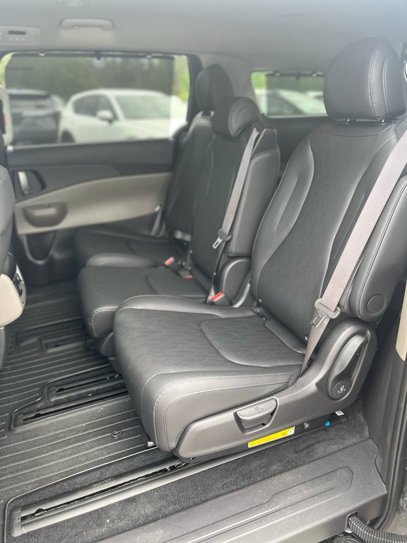 2025 Kia Carnival EX+, JAMAIS ACCIDENTÉ, 8 PASSAGERS, CUIR, MAGS in Mirabel, Quebec - 23 - w1024h768px