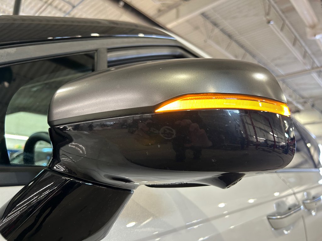 Kia Carnival SX+, JAMAIS ACCIDENTÉ, 7 PASSAGERS, CUIR, PNEUS DHIVER 2025 à Mirabel, Québec - 17 - w1024h768px