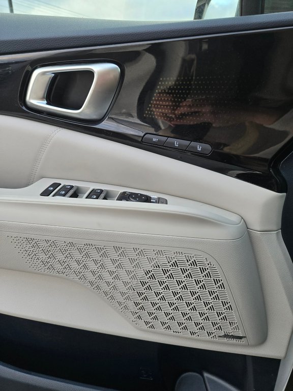 Kia Carnival SX+, JAMAIS ACCIDENTÉ, 7 PASSAGERS, CUIR, HUD, GPS 2025 à Mirabel, Québec - 7 - w1024h768px