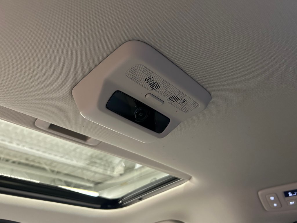 Kia Carnival SX+, JAMAIS ACCIDENTÉ, 7 PASSAGERS, CUIR, PNEUS DHIVER 2025 à Mirabel, Québec - 41 - w1024h768px