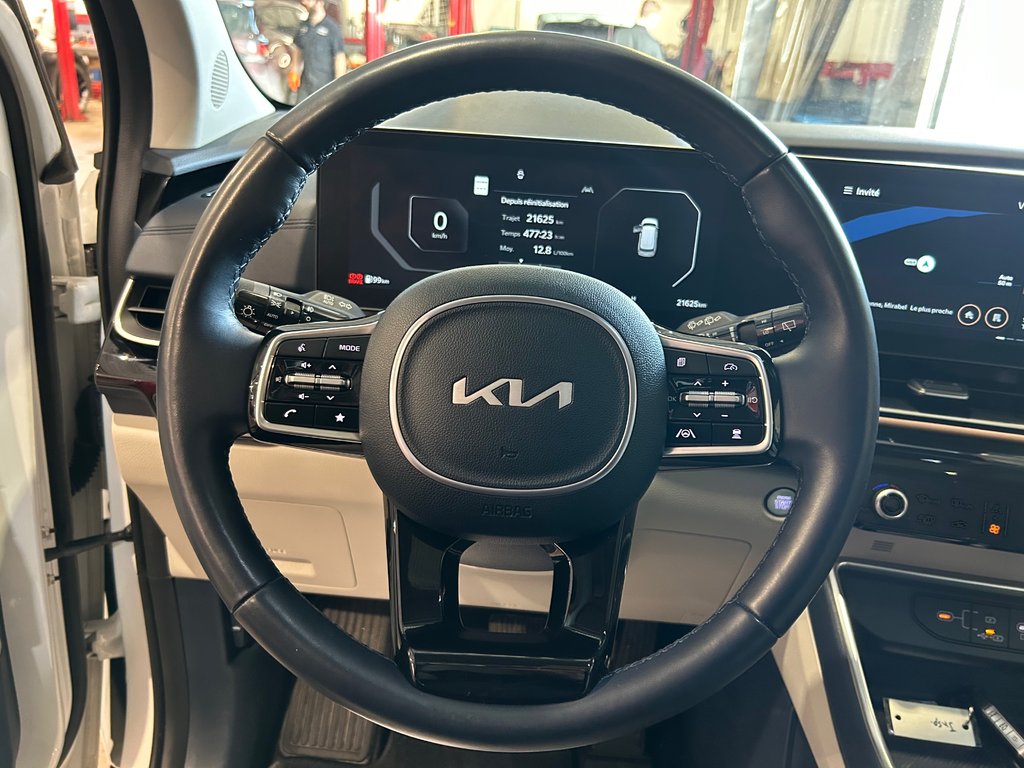 Kia Carnival SX+, JAMAIS ACCIDENTÉ, 7 PASSAGERS, CUIR, PNEUS DHIVER 2025 à Mirabel, Québec - 12 - w1024h768px